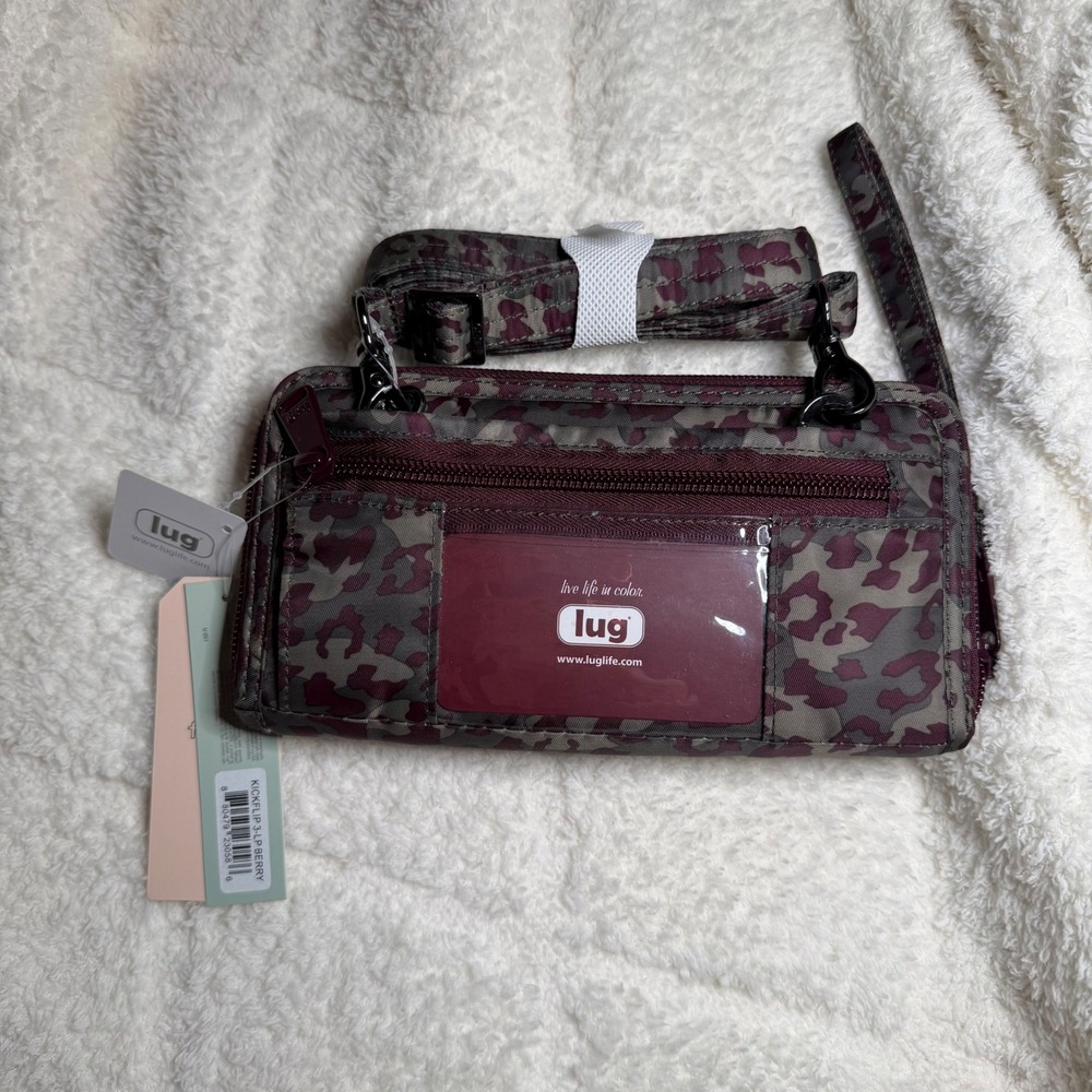 NWT Lug Kickflip 3 Convertible RFID Wallet Crossbody Wristlet Berry Leopard Prin
